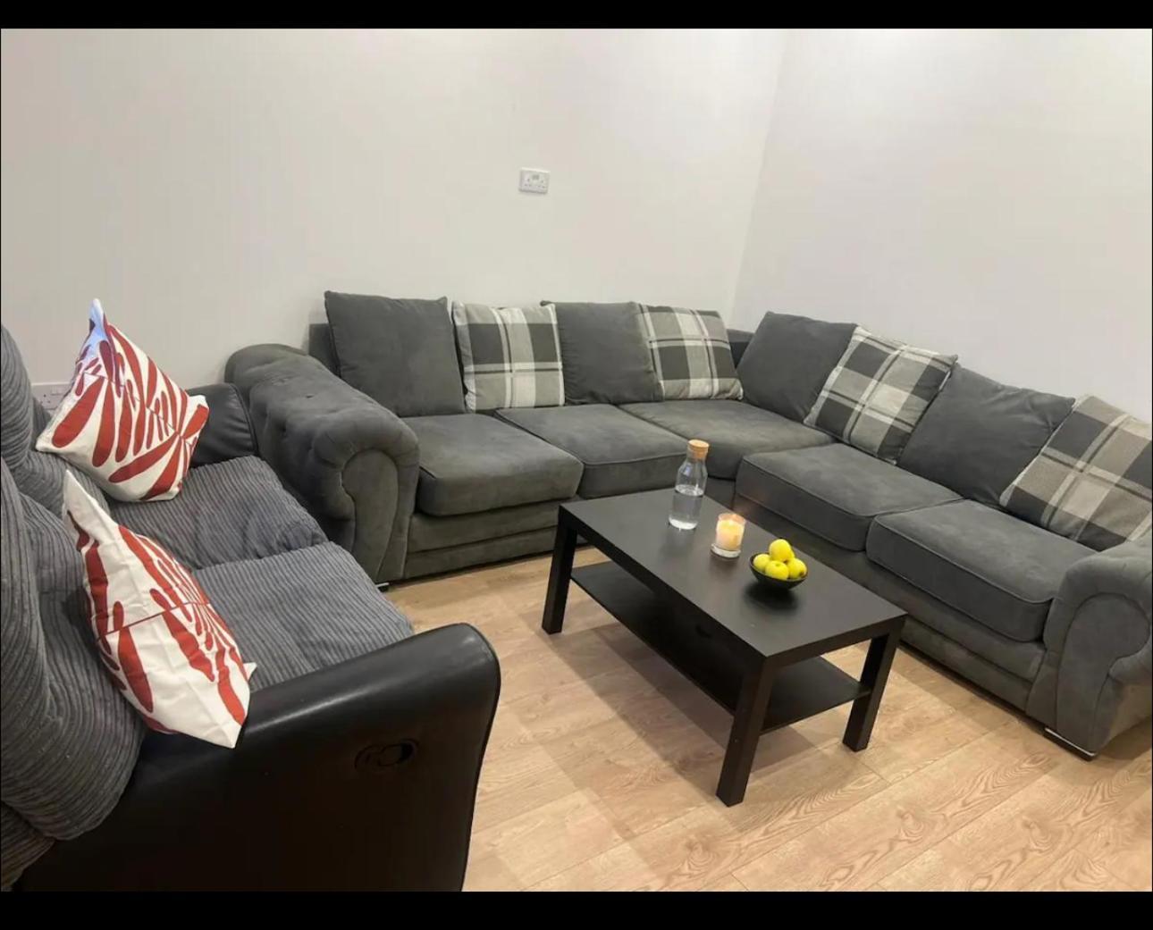 Single Room In Manchester, Manchester